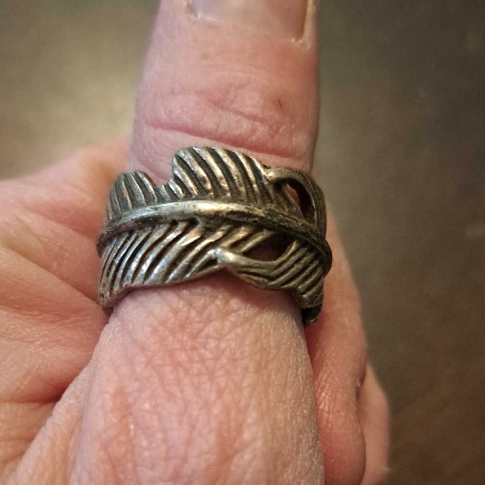 Intricate Silver Feather Ring